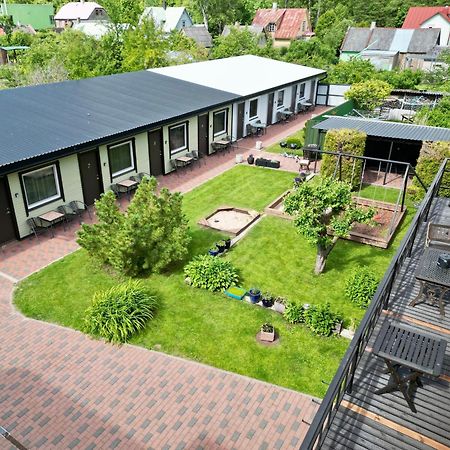 Guesthouse Maenniku Parnu Ngoại thất bức ảnh