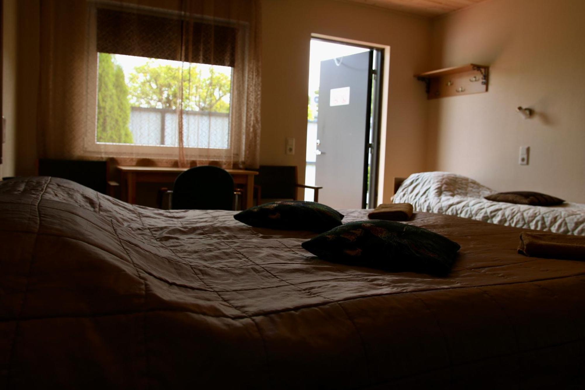 Guesthouse Maenniku Parnu Ngoại thất bức ảnh